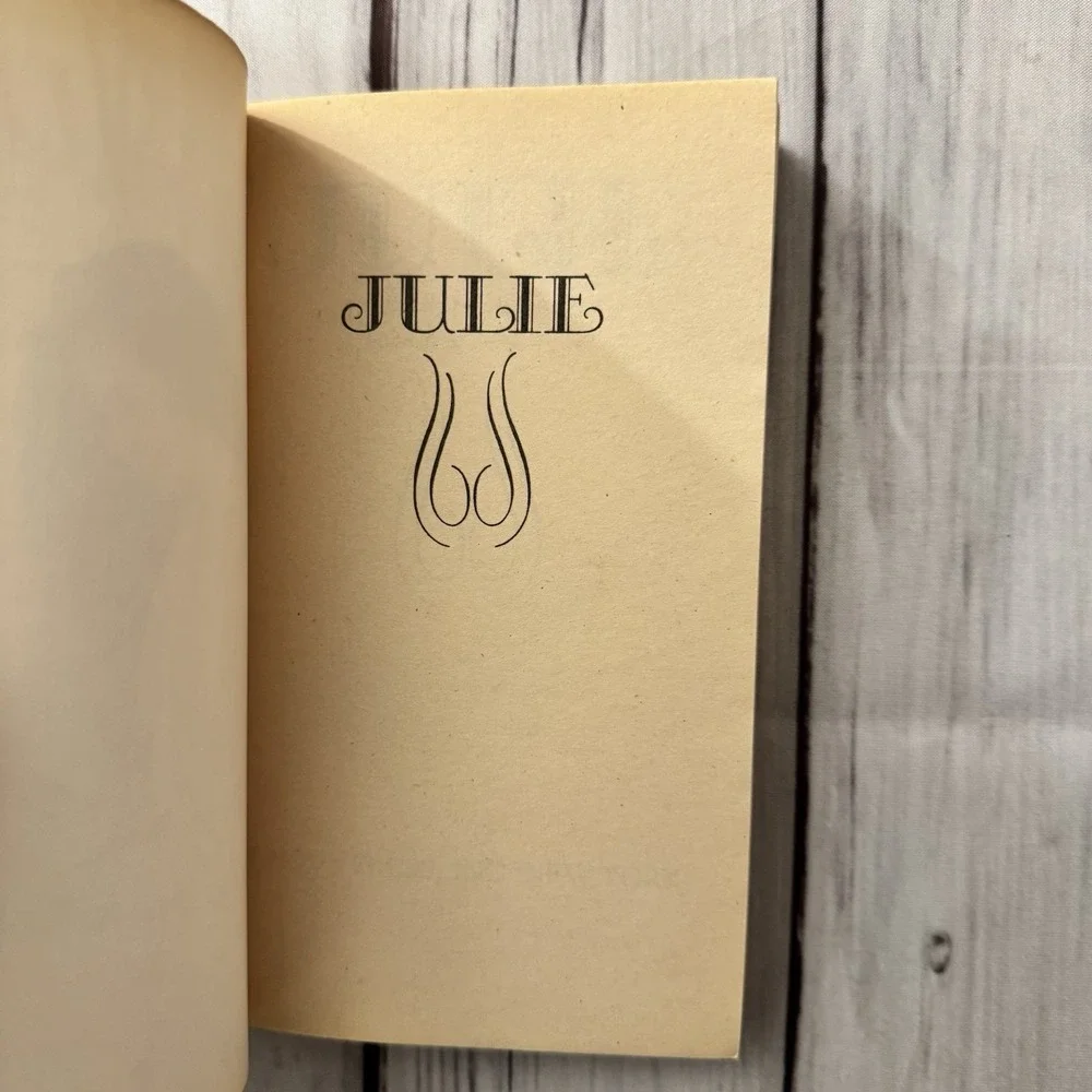 Julie: A Victorian Collection by Anonymous Paperback 1984 Erotic‎ Smut Adult